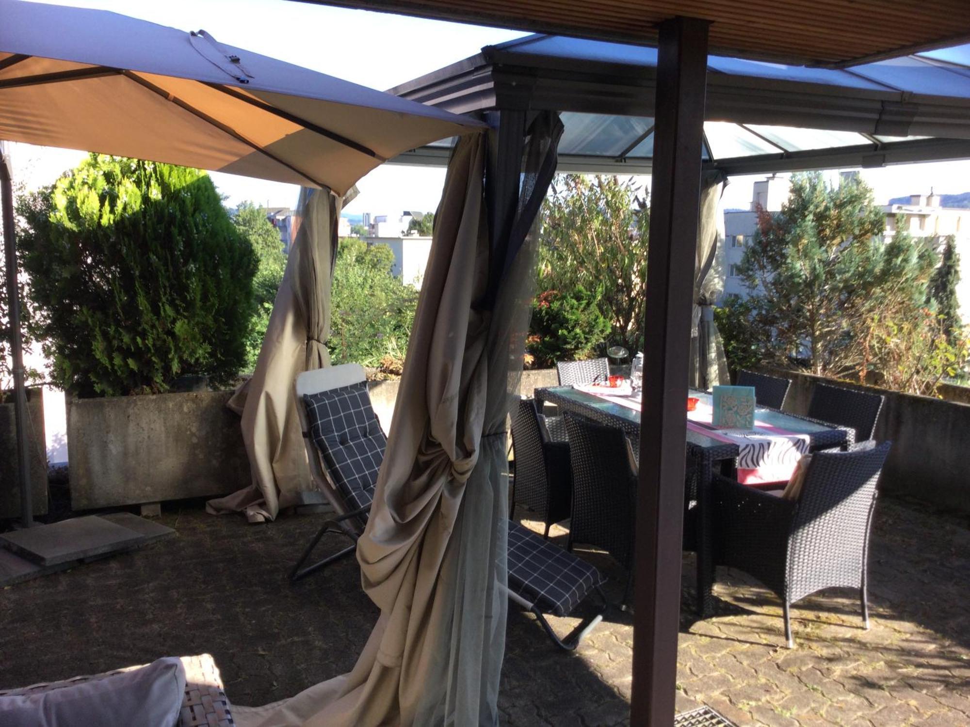 Chambre Spacieuse Et Confortable Avec Ecran Plat Oetwil an Der Limmat 外观 照片